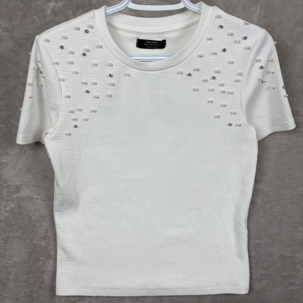 Bershka Top Womens L White Ribbed Pearl Rhinestone Embellished Short Sleeve Chic